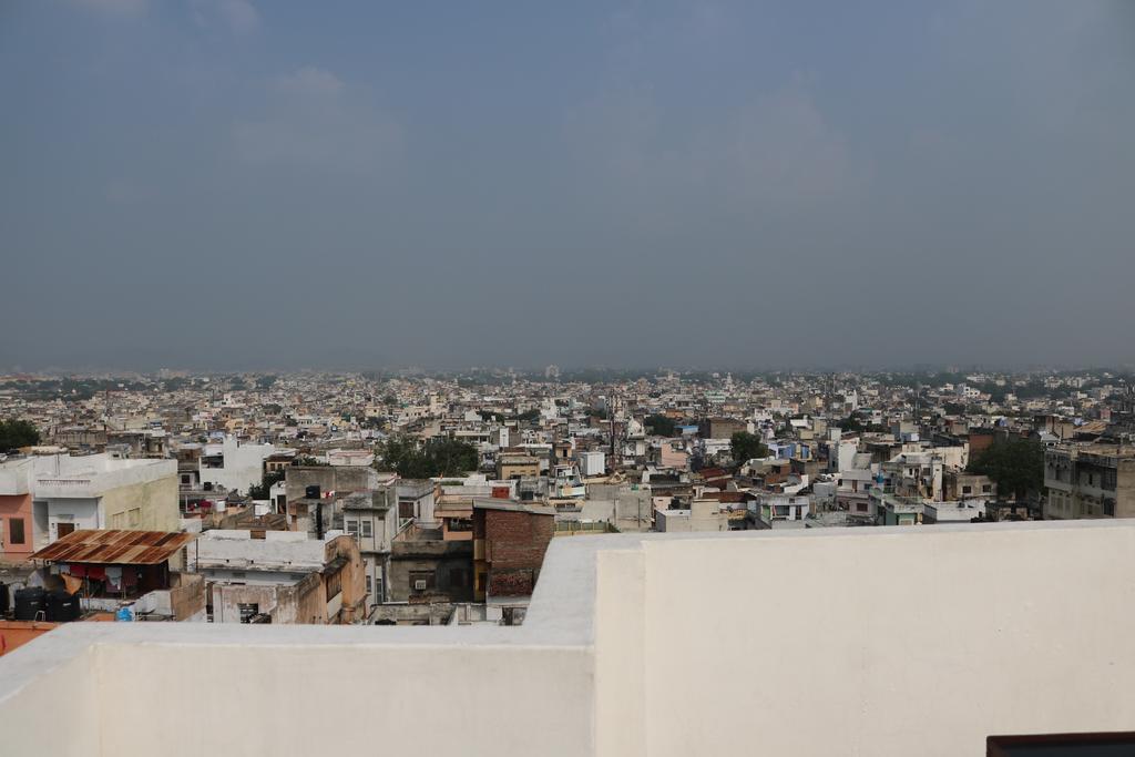 Mewar Avenue Guest House อุเดเปอร์ ภายนอก รูปภาพ